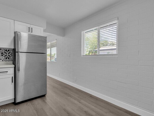 Building Photo - 3116 N 39th St