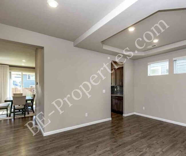Building Photo - Tehaleh Home