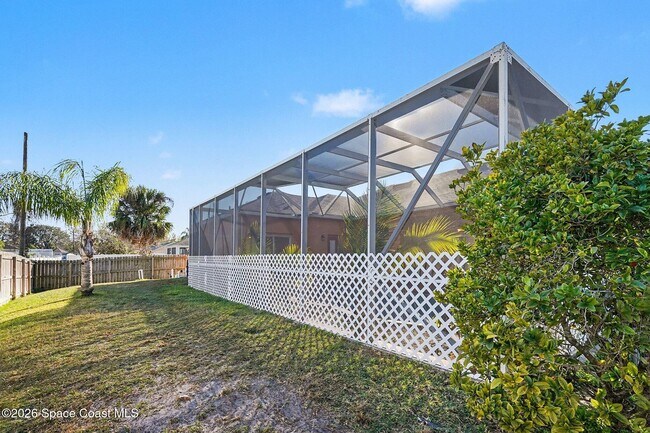 Building Photo - 1619 Amador Ave NW