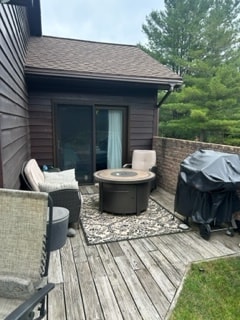 back deck - 2130 Hammond Pl E