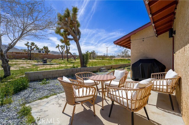 Building Photo - 60231 Granada Dr