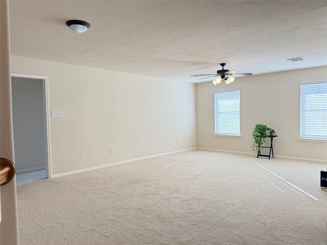 Building Photo - 410 Willow Pointe Dr