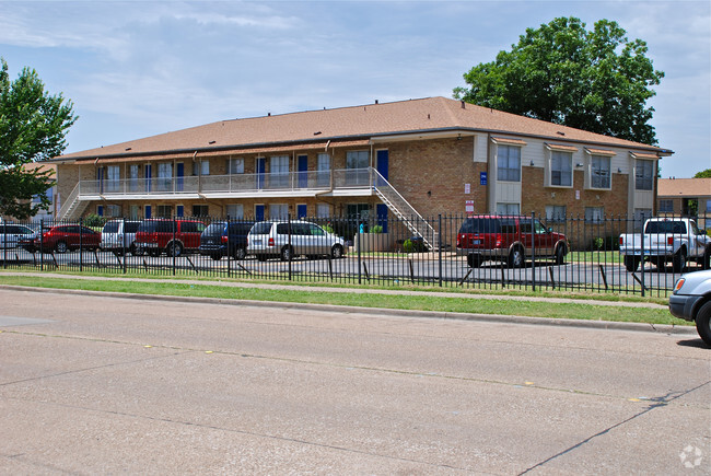 Primary Photo - Woodgate Apartment