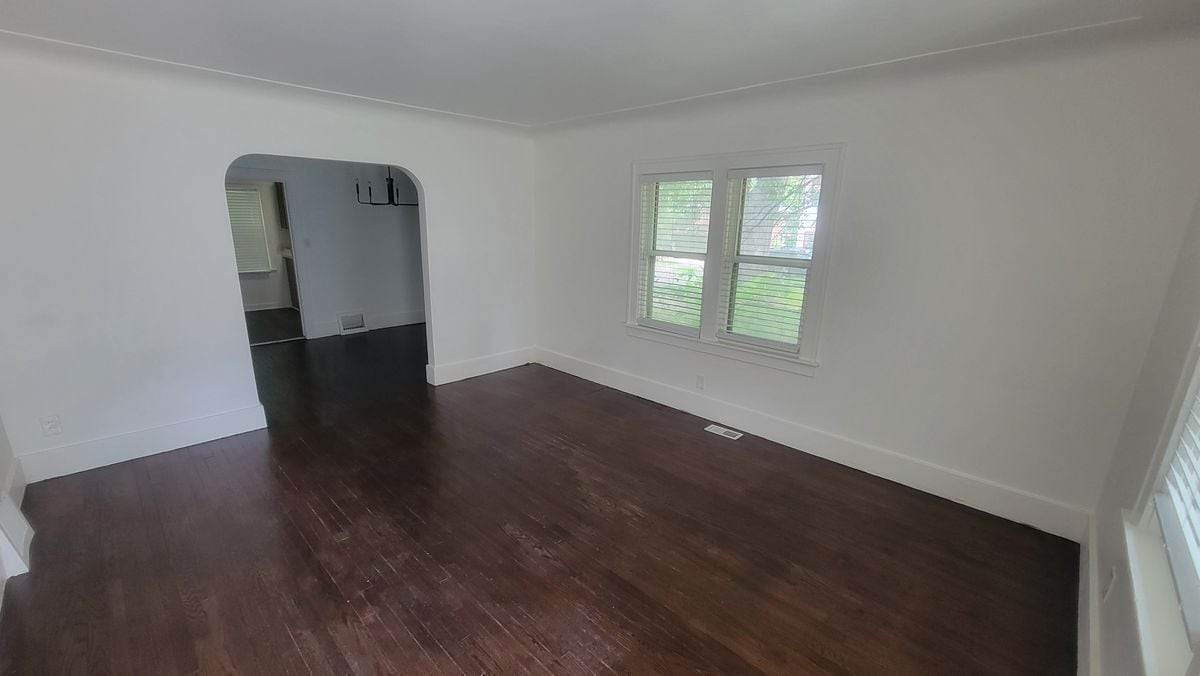 Building Photo - 24 Cochrane Pl