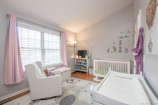 Building Photo - 39 Coram Rd