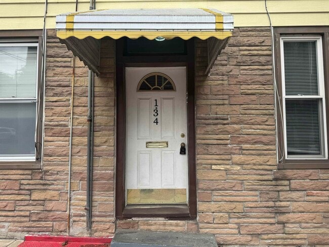 Building Photo - 134 43rd St