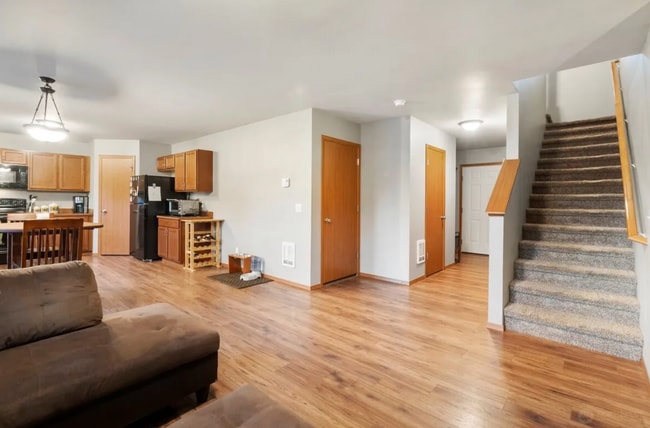 Building Photo - 16522 Mimosa Ct SE