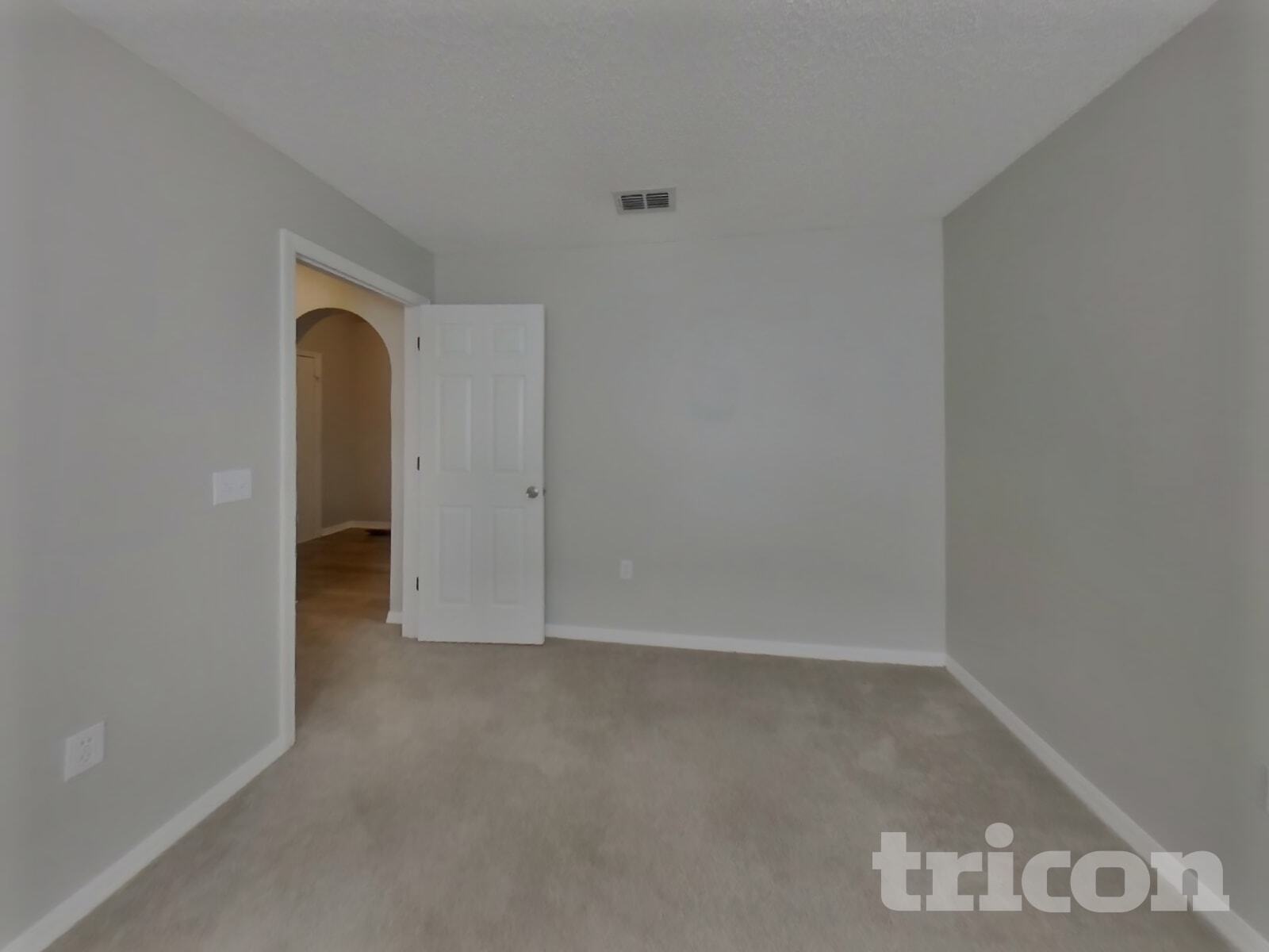 Building Photo - 7121 High Bluff Rd