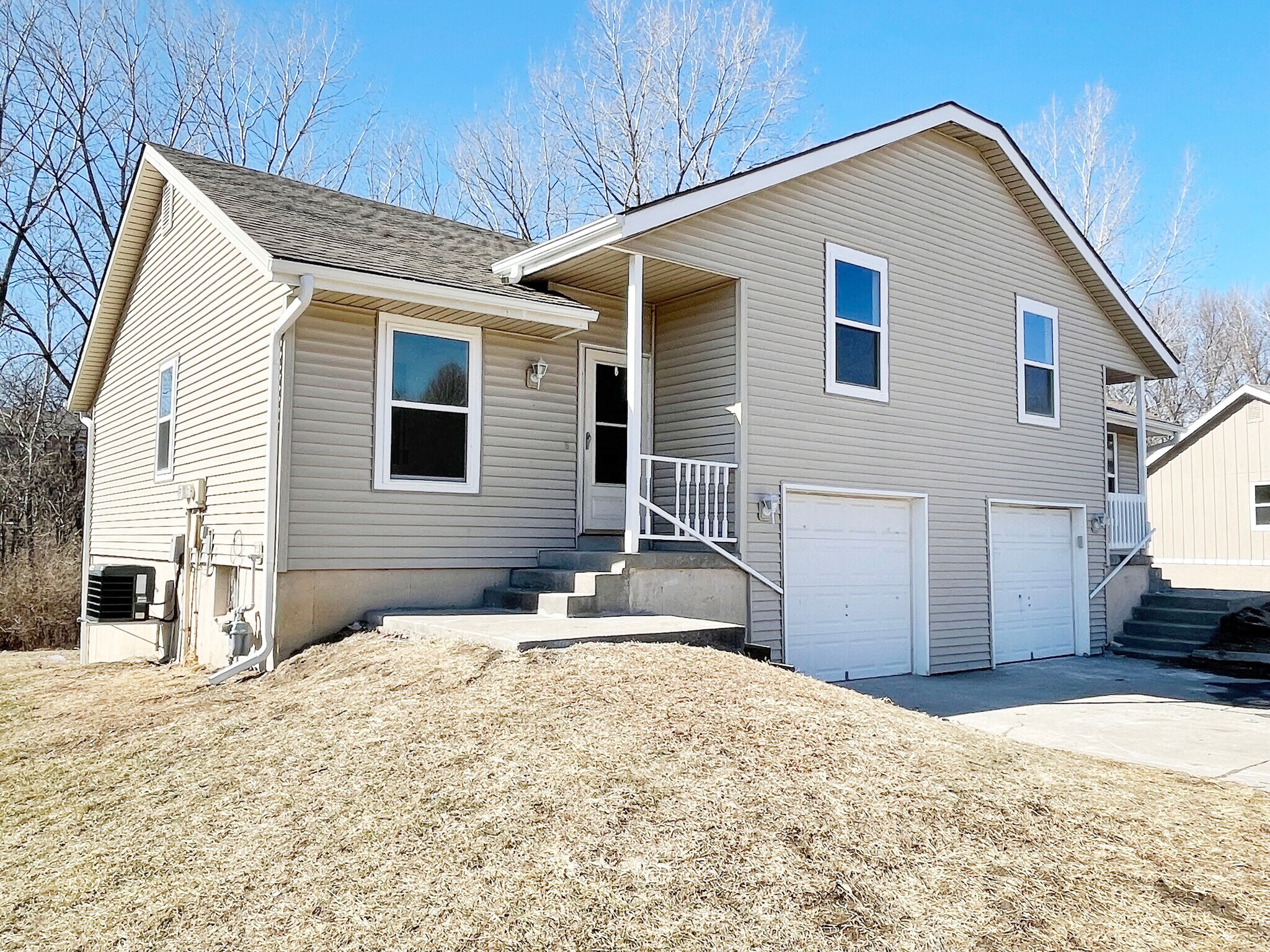 Building Photo - 7104 Orchard Ct