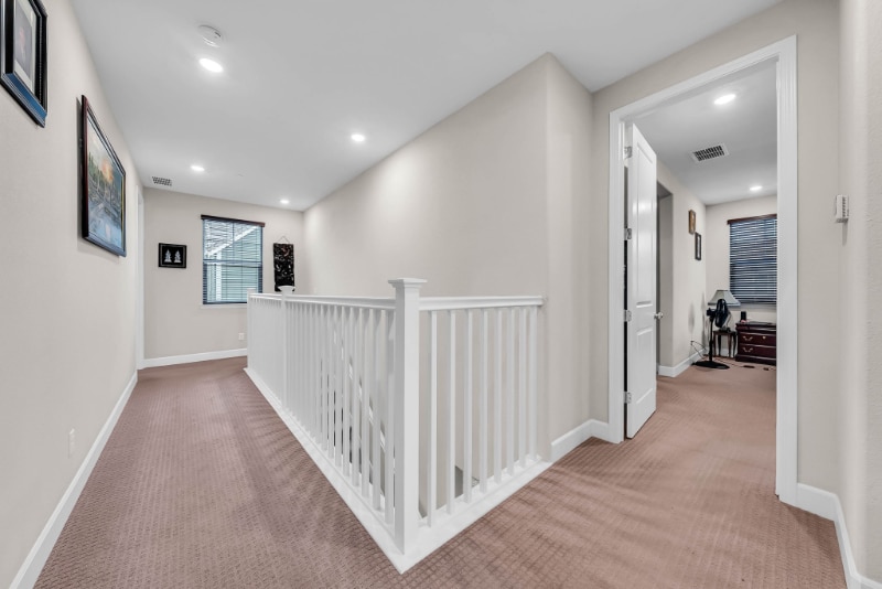 Building Photo - 33 Irby Ranch Dr