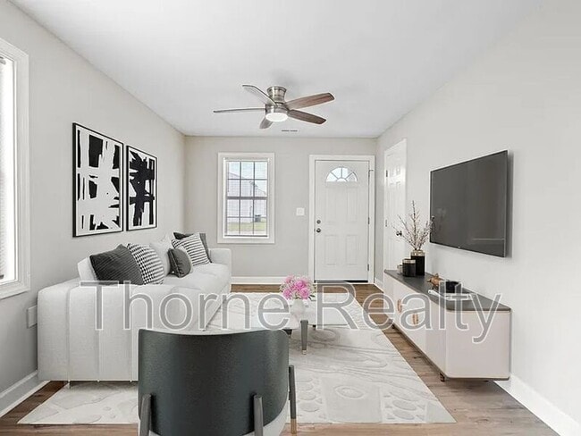 Building Photo - 2605 Shreve Rd