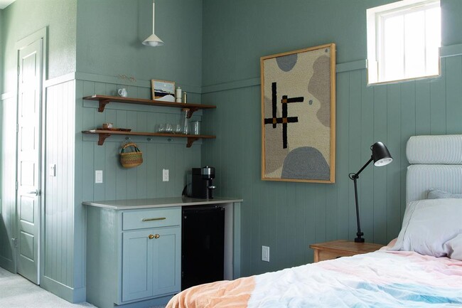 Building Photo - 9204 Apogee Blvd