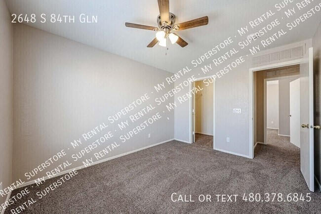 Building Photo - 2648 S 84th Gln