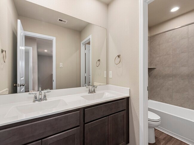 Building Photo - 9278 Inland Leather Ln