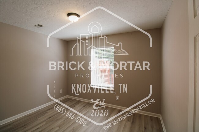 Building Photo - 8635 Constance Way