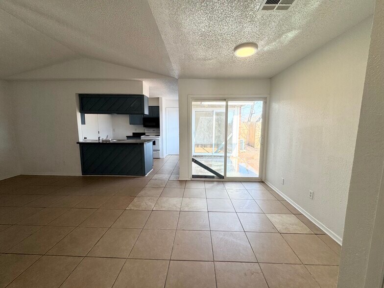 Building Photo - 339 NW 119th St