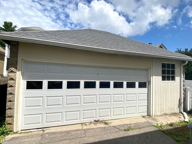 Building Photo - 8 Kahler Ave