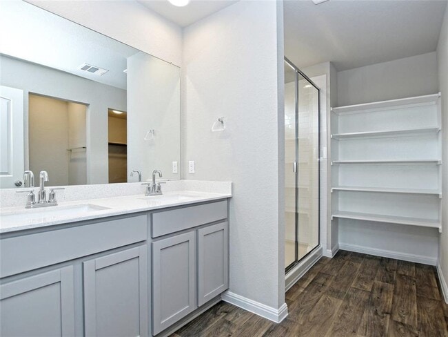 Building Photo - 708 Roaring Fork Ln