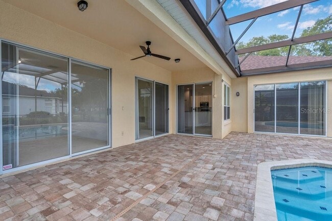 Building Photo - 10337 Pointview Ct