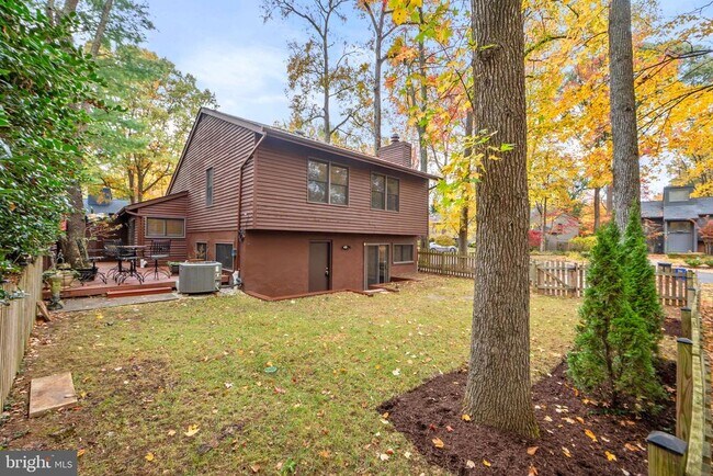 Building Photo - 1813 Glade Ct