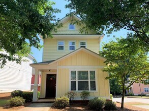 Building Photo - 170 Jonas Ave