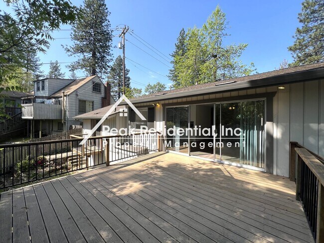 Building Photo - Wonderful 4bd/3ba Home-Must See!