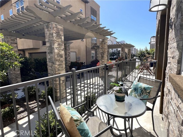 Building Photo - 45 Sanctuary Ln