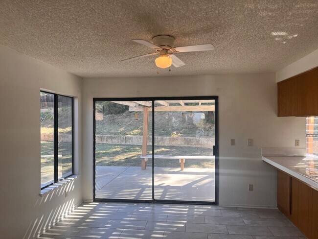 Building Photo - Beautiful 3bd/2ba home for rent in north part of Moreno Valley!