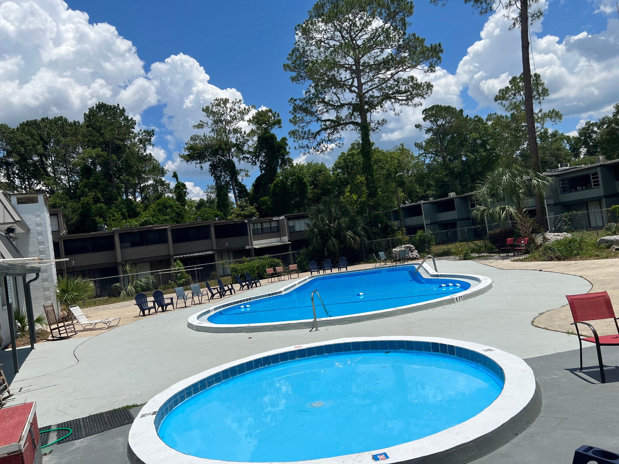 Building Photo - 601 SW 75th St