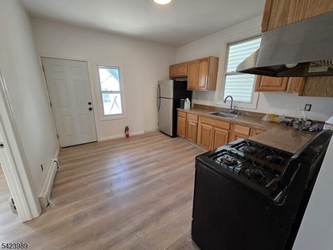 Building Photo - 18 Michigan Ave