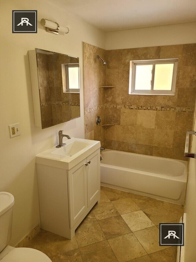 Building Photo - 2 bedroom in Brighton MA 02135