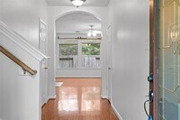 Building Photo - 107 W Burberry Cir