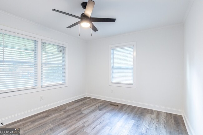 Building Photo - 4175 Cottage Ln