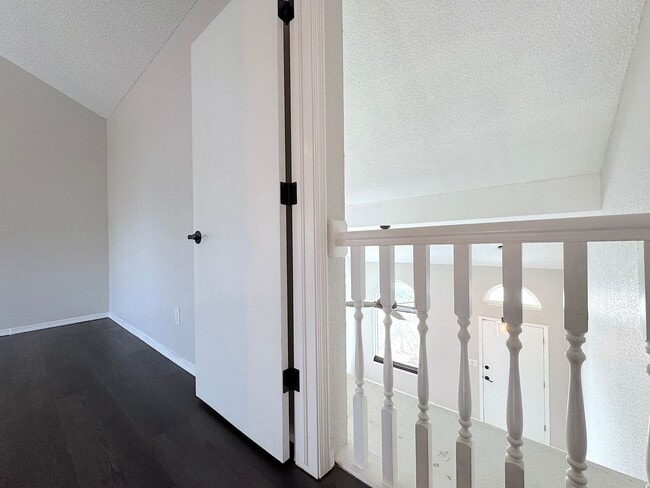 Building Photo - East El Paso 3 bed Refrig A/C with Solar P...
