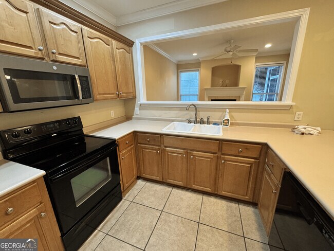 Building Photo - 217 Austin Ryan Dr