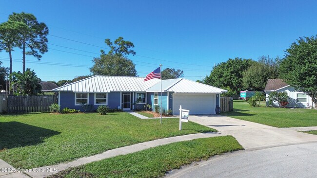 Building Photo - 871 Southern Pine Trail