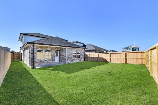 Building Photo - 3930 El Vaquero Ct