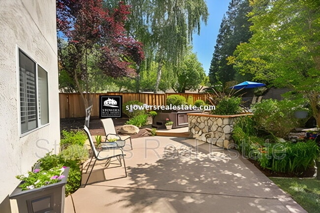 Building Photo - 441 Coventry Pl