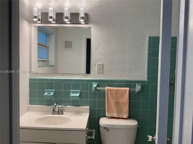 Building Photo - 8830 SW 200th St