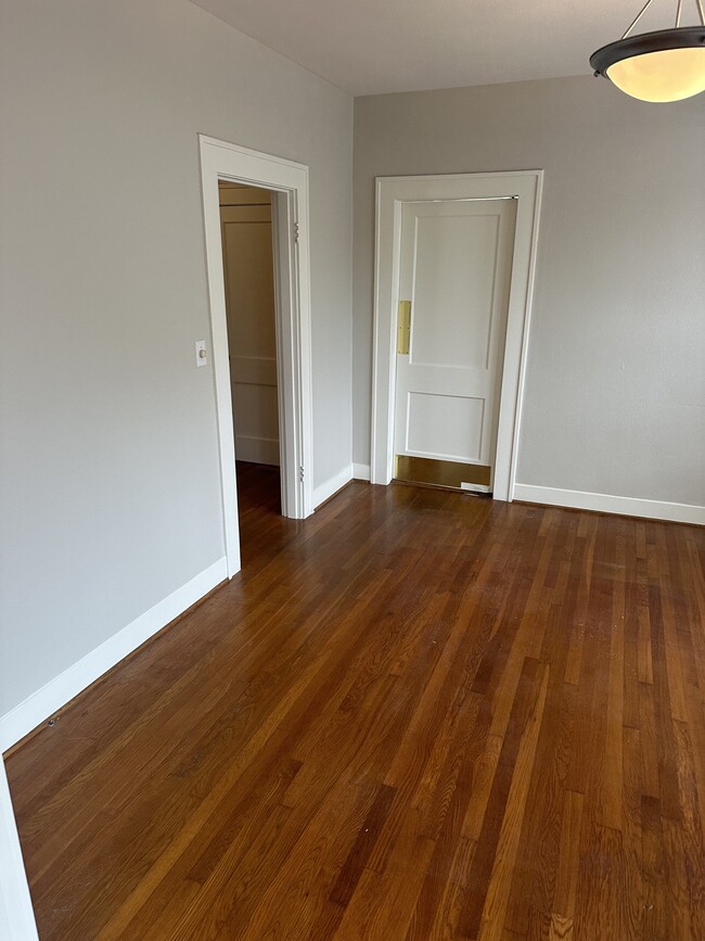 Doorway to Kitchen - 2600 Lubbock Ave