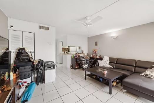 Building Photo - 7151 Miami Lakes Dr