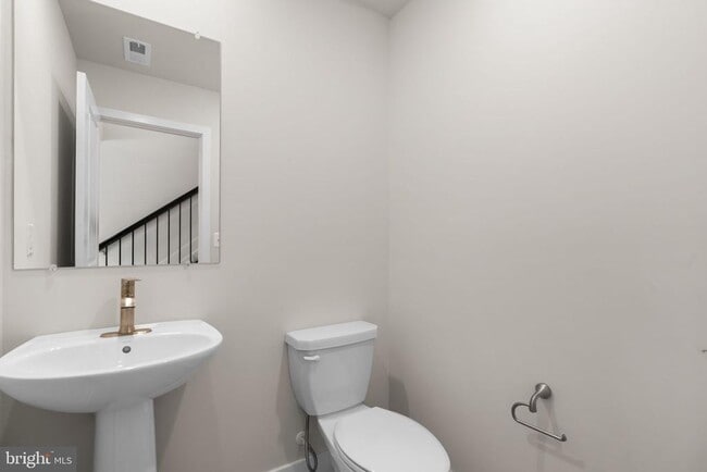 Building Photo - 311 Lentic Ln