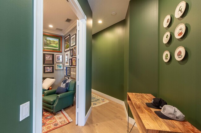 Building Photo - 8217 Xanthus Ln