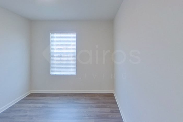 Building Photo - 316 Ironwood Ct