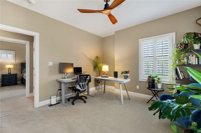 Building Photo - 261 1st St