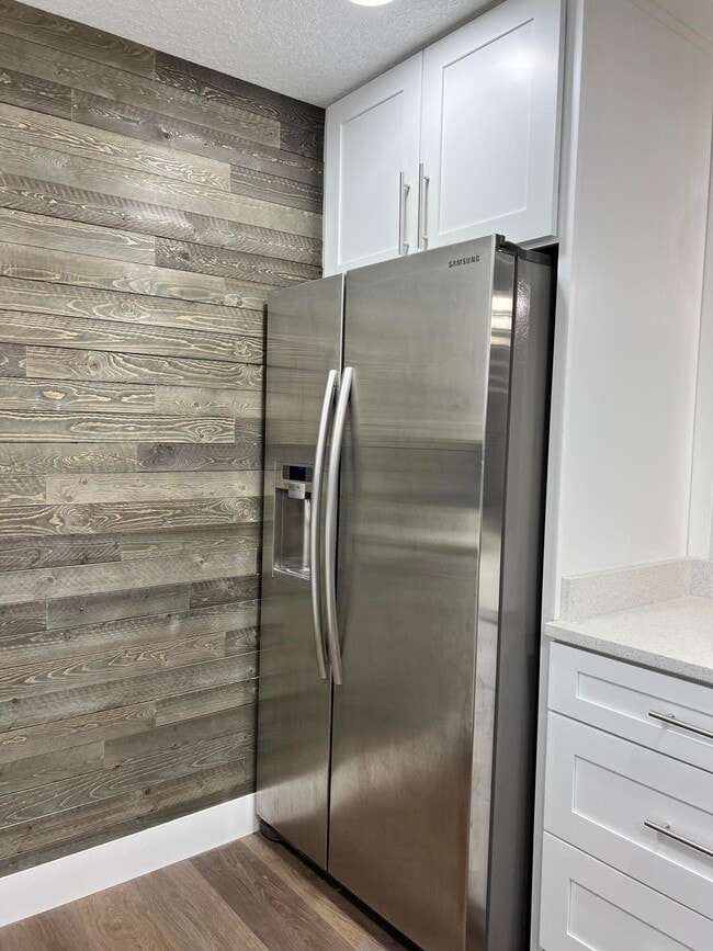 Building Photo - 1934 Wallace Ave