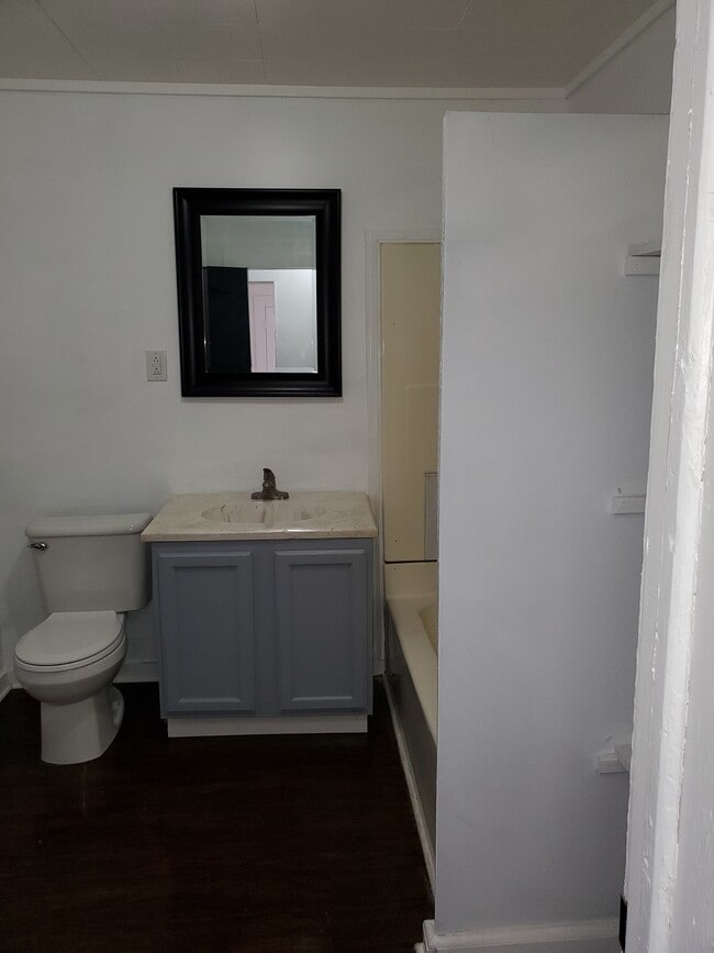 Bathroom - 1307 Hoke St