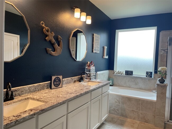Building Photo - 21631 Tea Tree Olive Pl