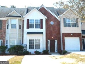 Building Photo - 7043 Brookview Creek