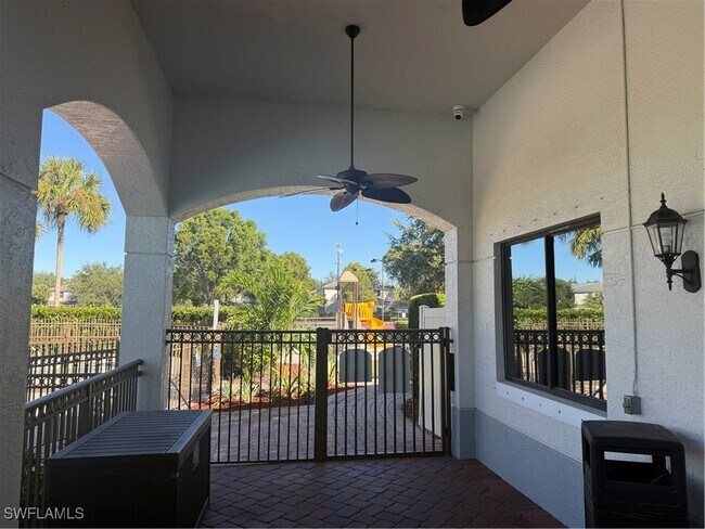 Building Photo - 15155 Summit Pl Cir